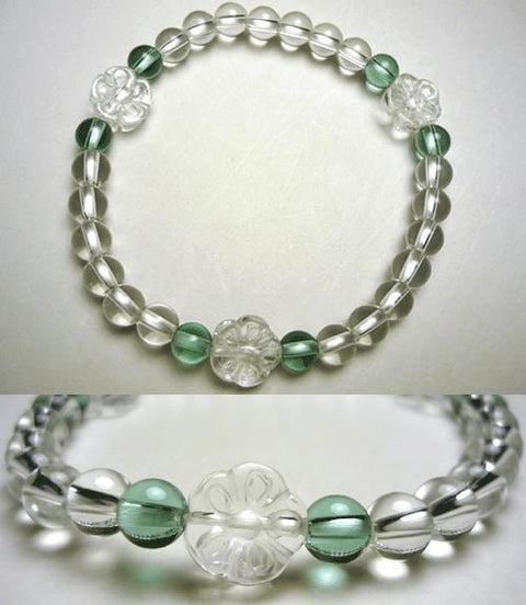 Crystal flower-carved bracelet with green quartz