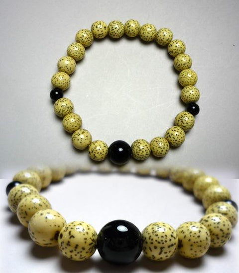 Star Moon Bodhi Seed Bracelet, Black Onyx Finish