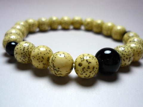 Star Moon Bodhi Seed Bracelet, Black Onyx Finish