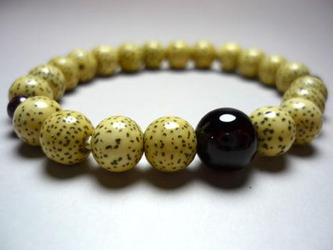 January Birthstone Bracelet – Star Moon Bodhi Seed, Garnet