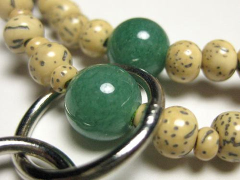 Aventurine Formal Prayer Beads Bracelet 633v018000000 - bead detail 2