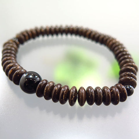 Coconut wood flat bead bracelet, black onyx combination