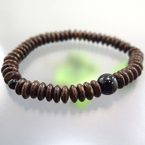 Coconut wood flat bead bracelet, black onyx combination