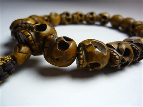 Men's prayer beads, boxwood, skull carving