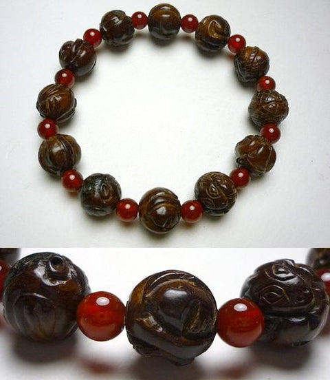 Marimo briar chinese zodiac carved bracelet, agate accent
