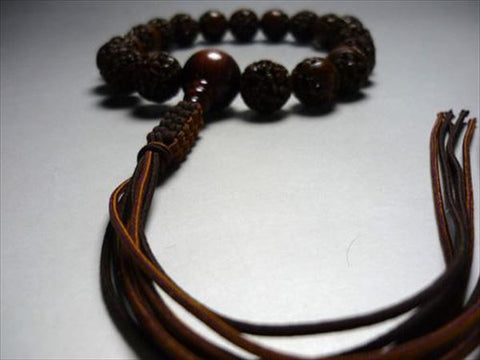 Men's Prayer Beads, Indian Dragon Eye Bodhi Seed, Arhat Carving, 18 Beads, Red Tiger's Eye Finish, String Tassel