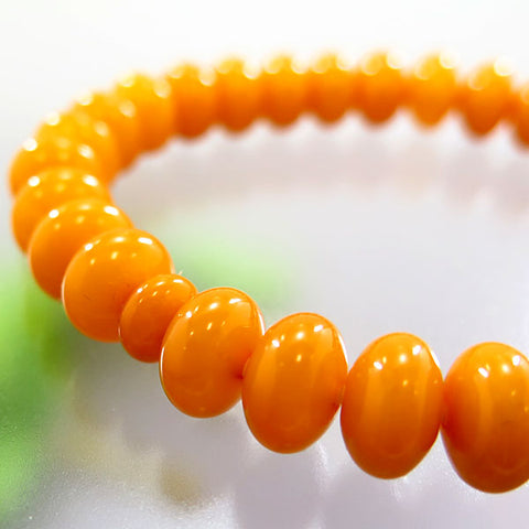 Aged Amber Mikan-Dama Bead Bracelet Matching Set 6854513000100 - close-up 2