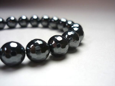 Hematite 8mm bead bracelet, 128 facets, blue quartz and black onyx