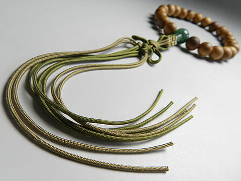 Men's Prayer Beads, Yakusugi Cedar, 22-Bead, Indian Jade Finish, Jodo Shinshu Style