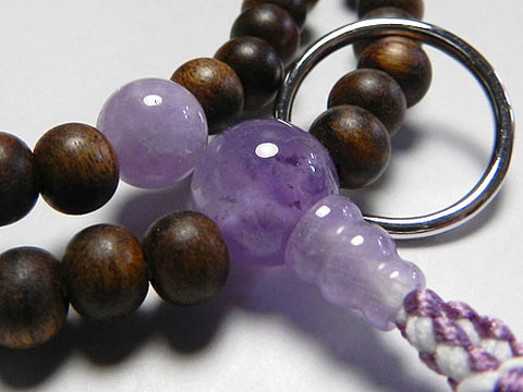 Women's prayer beads, Sendan sandalwood, purple agate
