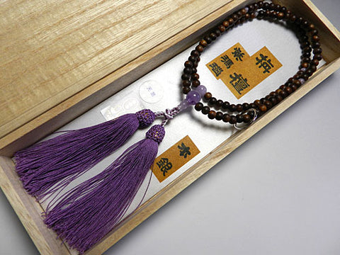Women's prayer beads, Sendan sandalwood, purple agate