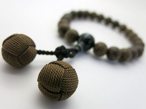 Men's prayer beads, betel nut wood, striped onyx finish