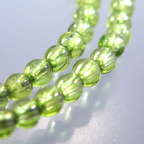 Women's Peridot Prayer Beads, Universal Eight-Sect Style