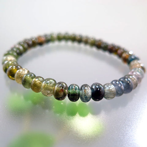 Green tourmaline tangerine-cut bead bracelet, straight, limited edition