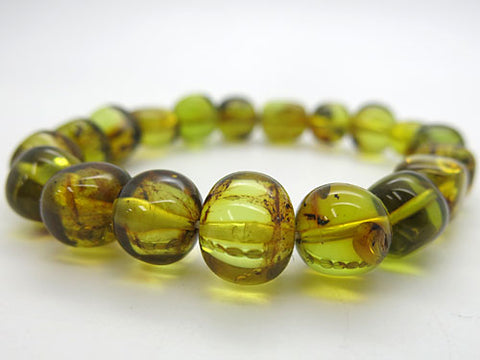 Green amber baroque-cut bracelet, straight
