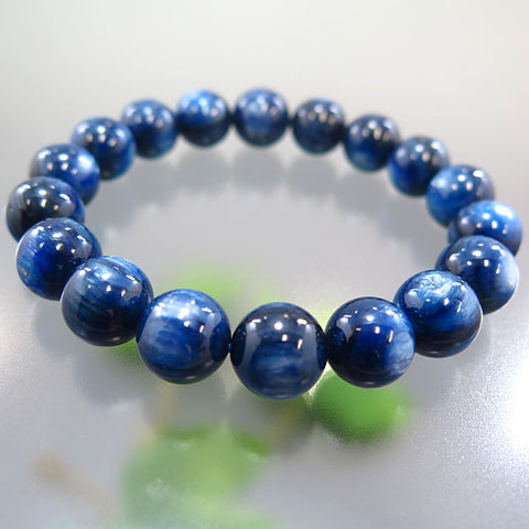 Highest-quality kyanite 12mm beads bracelet, straight