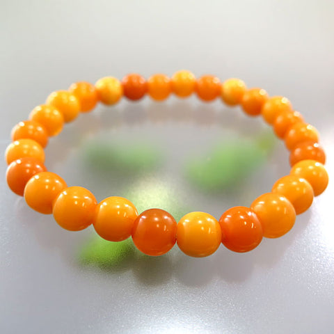 Aged Amber 8mm Bead Bracelet Straight 9903400000000 - close-up