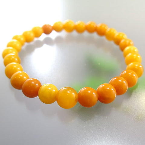 Aged Amber 8mm Bead Bracelet Straight 9903500000000 - close-up