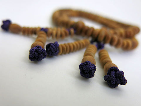 Nichiren sect formal bracelet, Indian Mysore sandalwood, purple thread