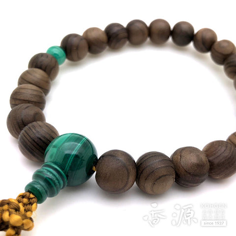 Men's prayer beads, Jindai cedar, malachite finish