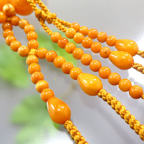 Men's prayer beads, Nichiren sect, aged amber