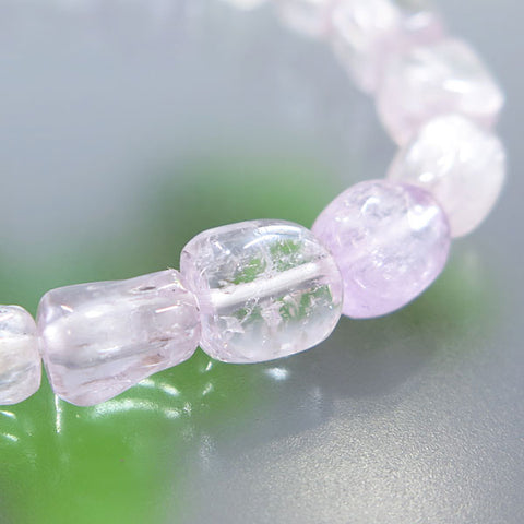 Kunzite pebble bracelet, straight