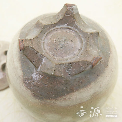 Kyoto Ware Incense Burner – Kohiki Floral Mishima