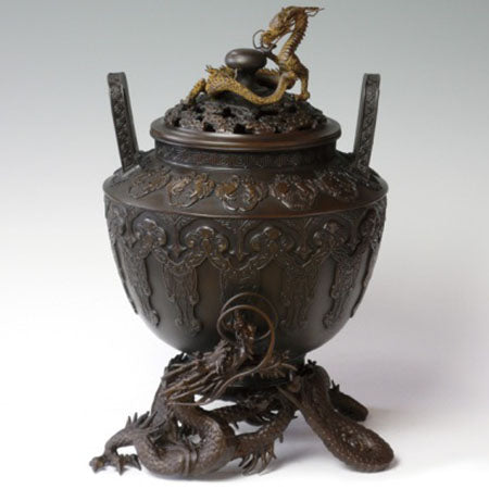Takaoka Metalwork Foot Cloud Dragon Lid Incense Burner