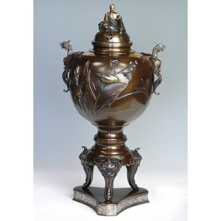 Takaoka Metalwork Shishiashi Kawasemi Arhat Lid Incense Burner