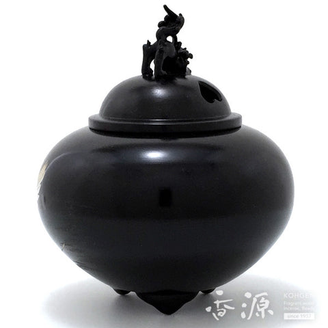 Takaoka Copperware Incense Burner, Shishi Lid and Chokin Metal Engraving, engraving