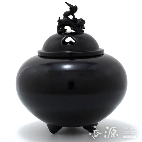 Takaoka Copperware Incense Burner, Shishi Lid and Chokin Metal Engraving, engraving