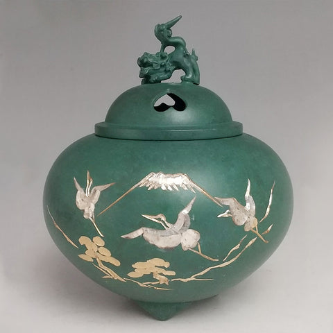 Takaoka Copperware Incense Burner, Shishi Lid and Chokin Metal Engraving, burnt bronze color