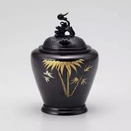 Lion lid incense burner