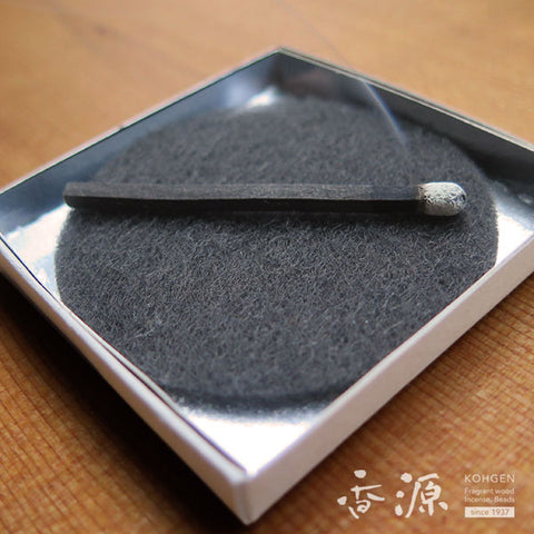 hibi 10-Minute Aroma, Matchstick Incense (8 Sticks with Incense Mat)