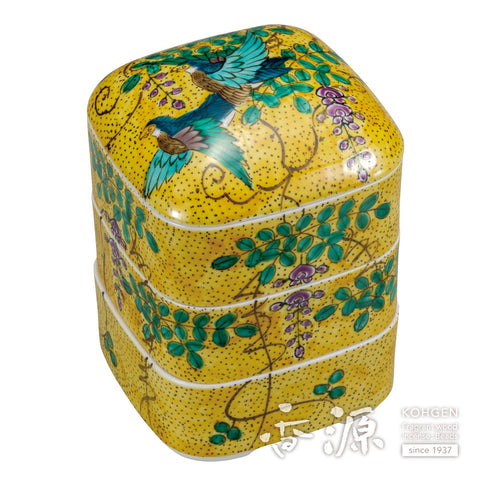 Kutani ware two-tiered heavy