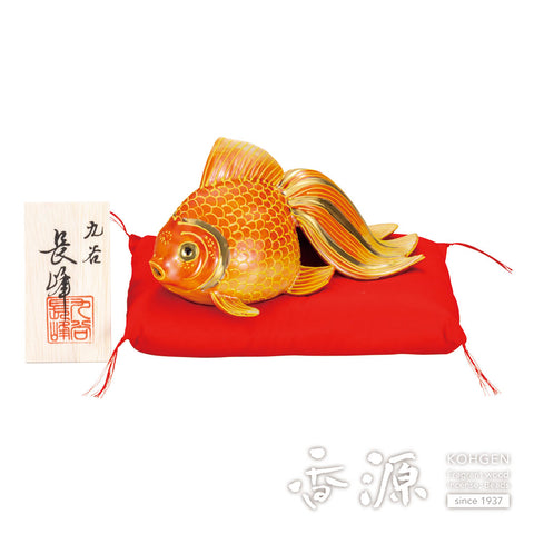 Kutani yaki goldfish
