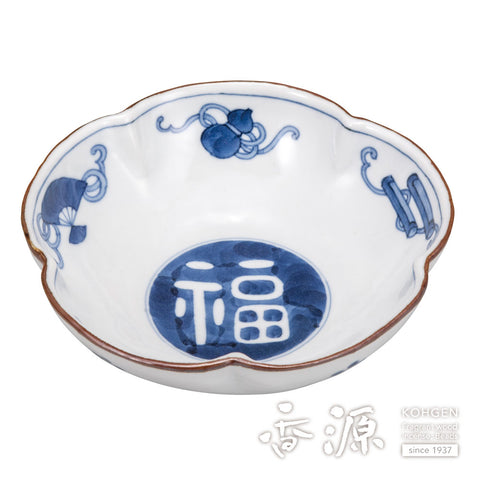 Kutani ware plum-shaped bowl